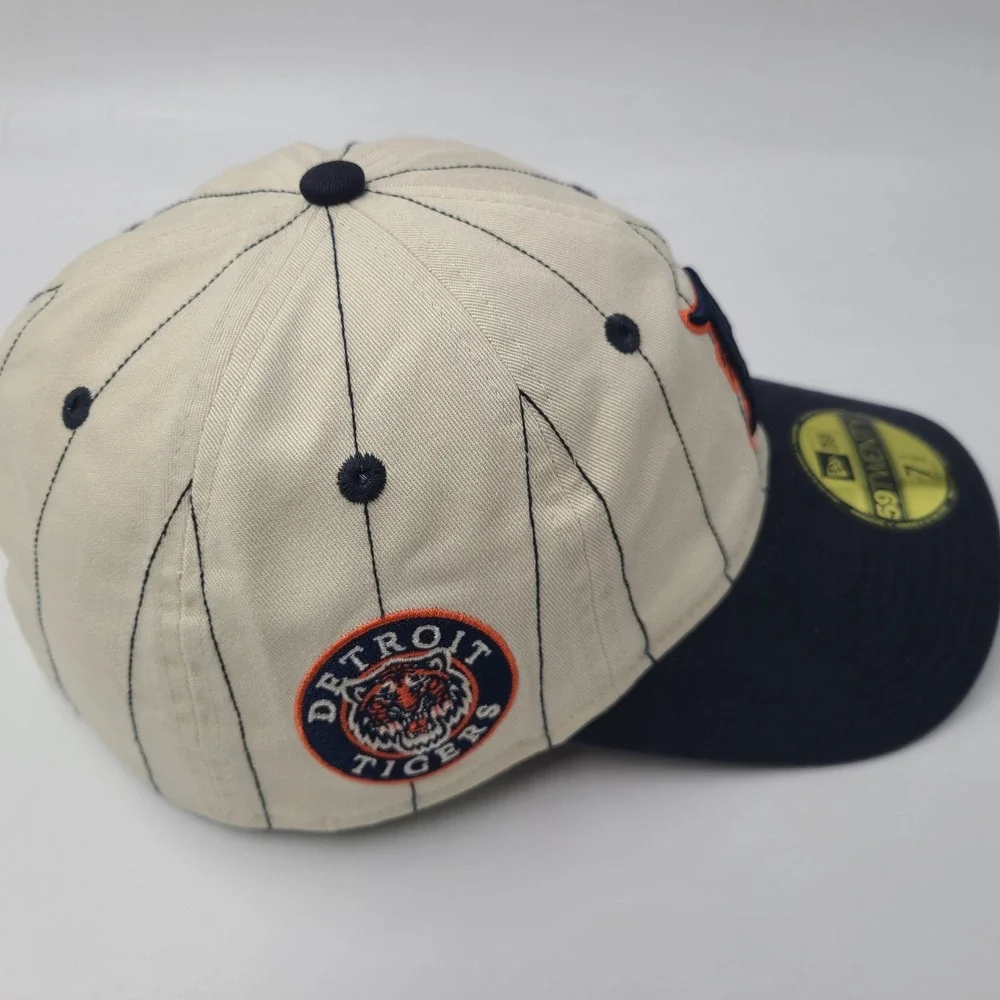 Detroit Tigers Hat Fitted 7 1/2 New Era 59Twenty Beige Blue MLB Pinstripes Men